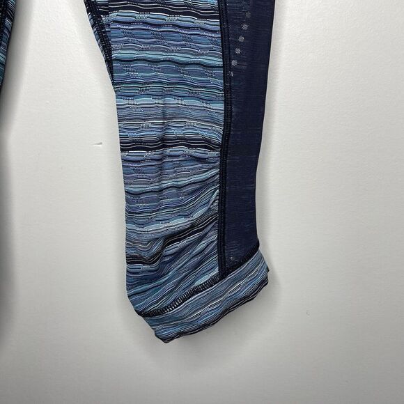 LULULEMON Womens Stop At Nothing Crop Leggings Sz 4 Turquoise Black Logo - Picture 3 of 9